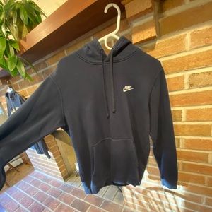 Navy Nike Sweatshirt